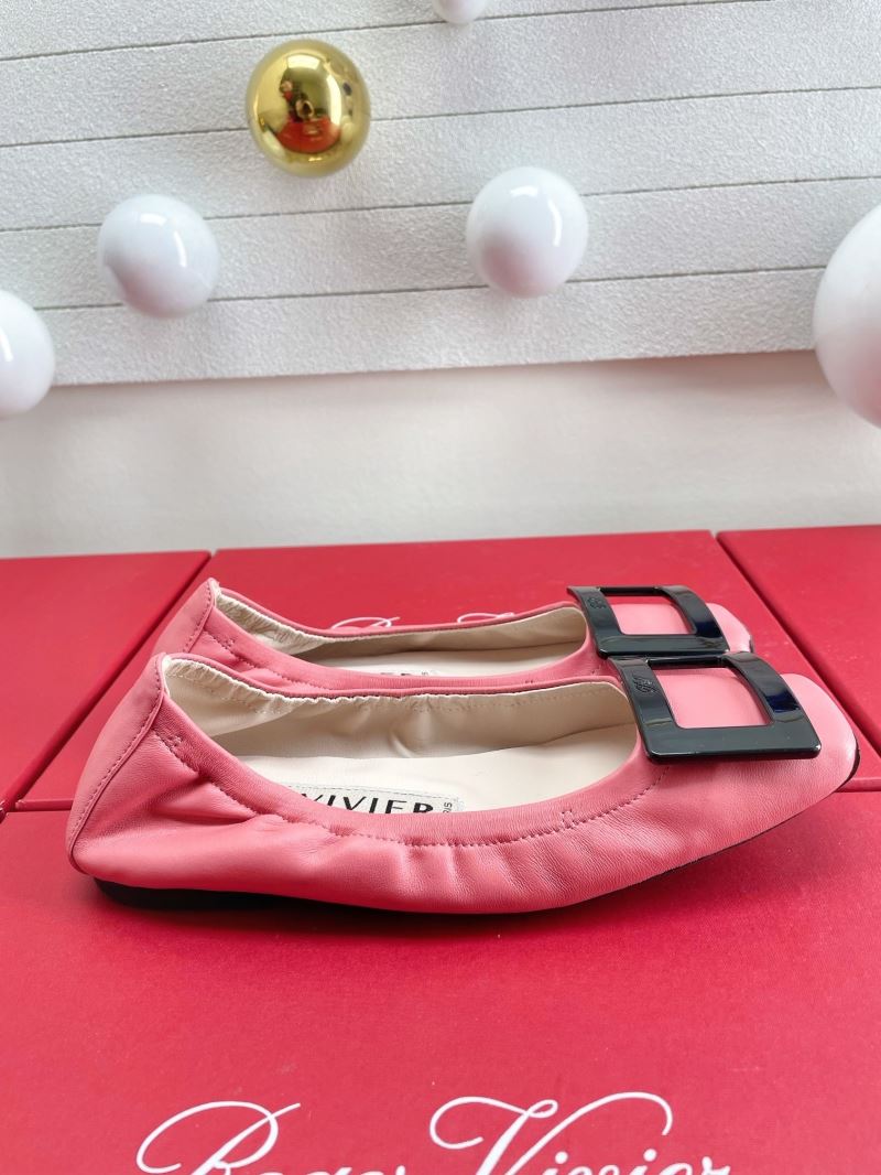 Roger Vivier flat shoes